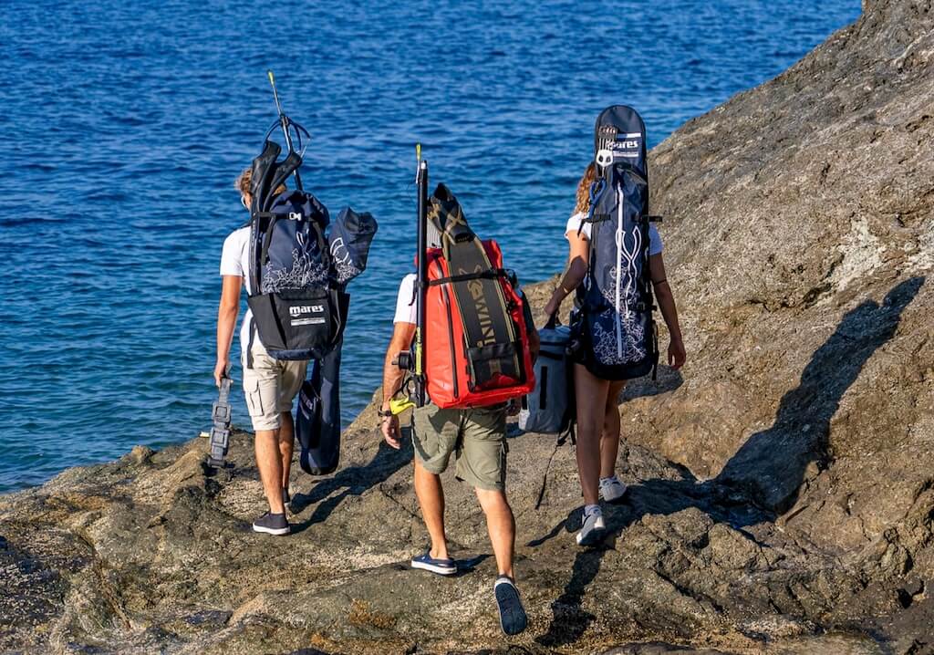 Taska-Mares-na-freediving-ploutve-ascent 2